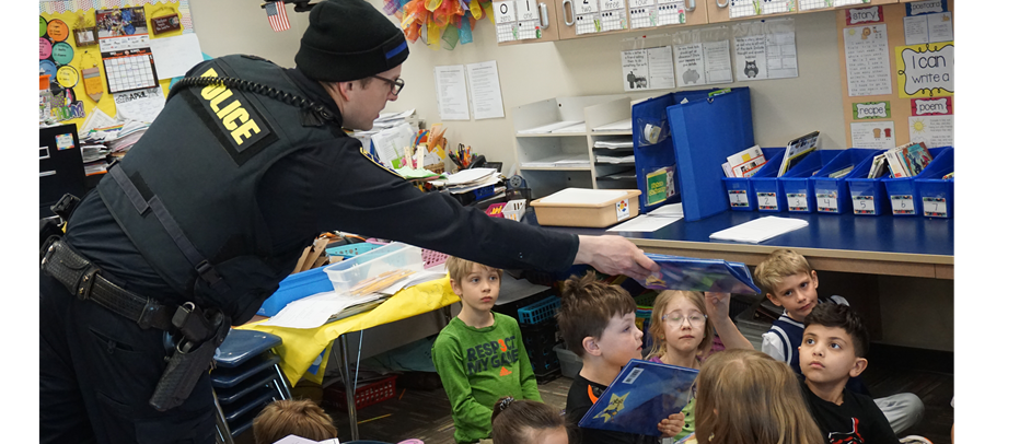 Books for Kids Program donates 600 books!